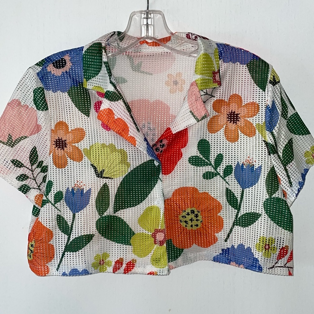 Floral button up